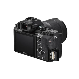 Sony A7ii boîtier + objectif 28-70mm
